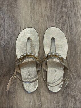 Stuart Weitzman Gold Pearla T-Strap Slingback Sandal Women’s 6M
